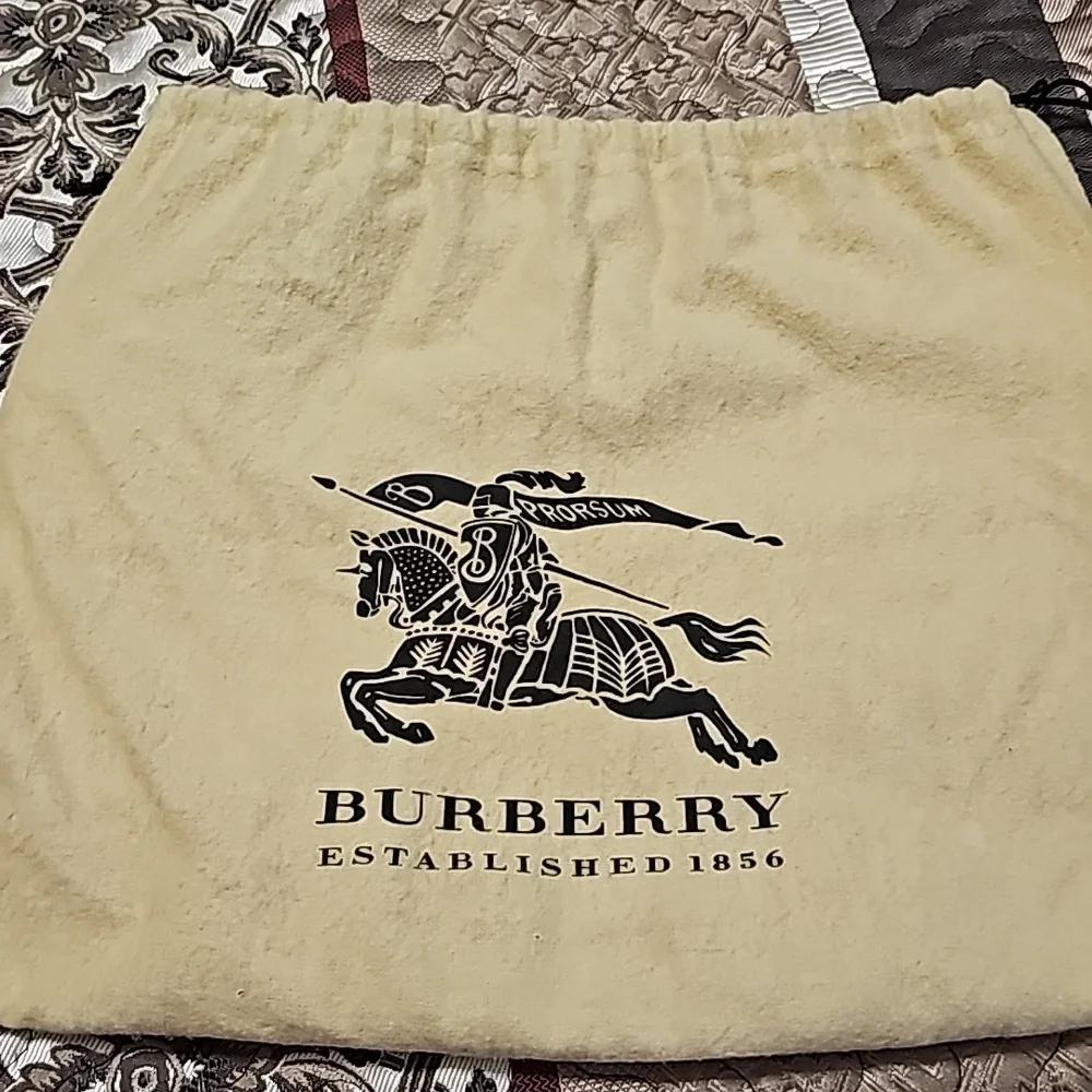 Burberry Black and Tan Crossbody Bag - Picture 9 of 9